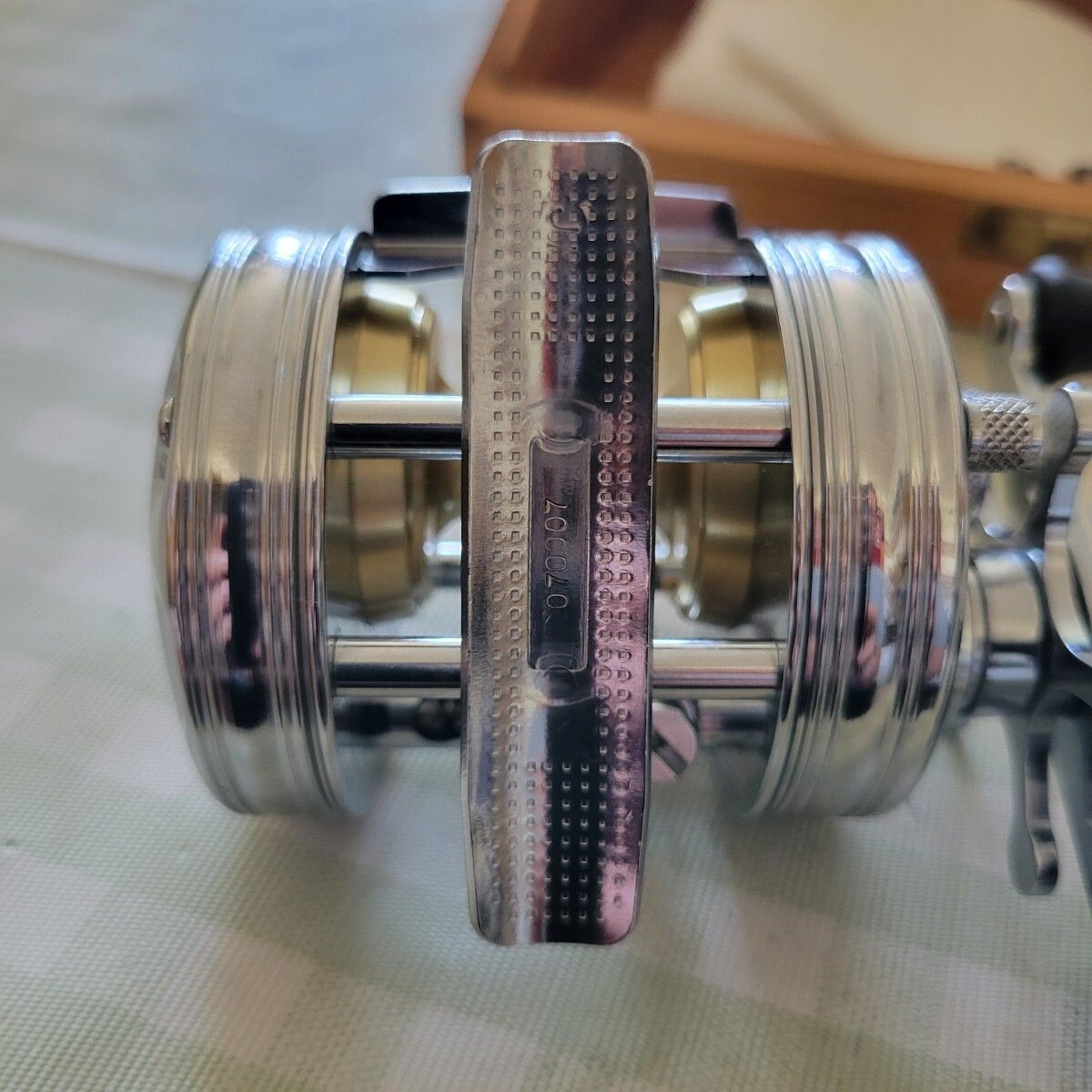 Abu Garcia Ambassadeur Limited 3500CA with Wooden Box And Abu Garcia Ambassadeur Limited 3500CA with Wooden Box And