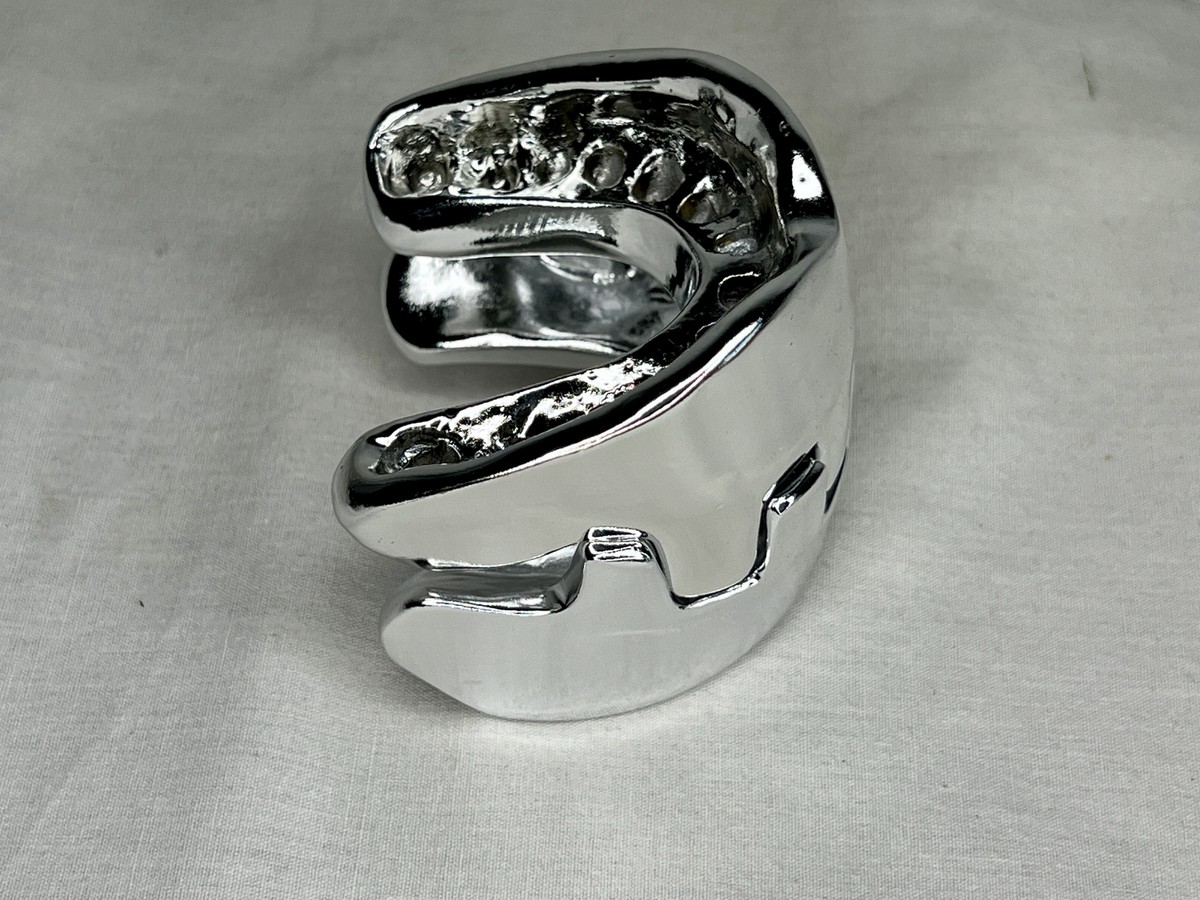 【絶版・希少】007 MOONRAKER JAWS 91iPb1KLmEL._UF1000,1000_QL80_.jpg