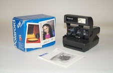 Polaroid camera 636