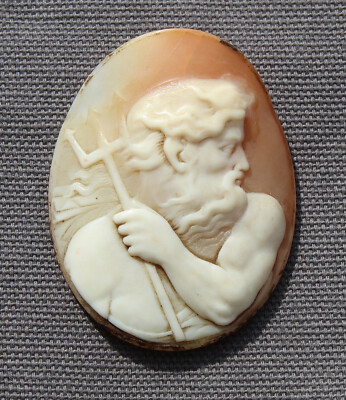 Antike Shell Cameo KAMEE AUF MUSCHEL MIT SIGNATUR POSEIDON UND SOUND DREIZACK