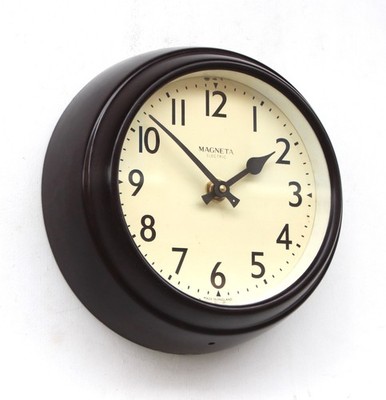 BRITISCHE 50er MAGNETA Midcentury Vintage Industrie Fabrik Bakelit Wanduhr