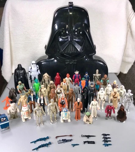 Vintage 70s 80s Kenner StarWars 40 Figures-11 Weapons-19 Stands-Case-6 extra Lot