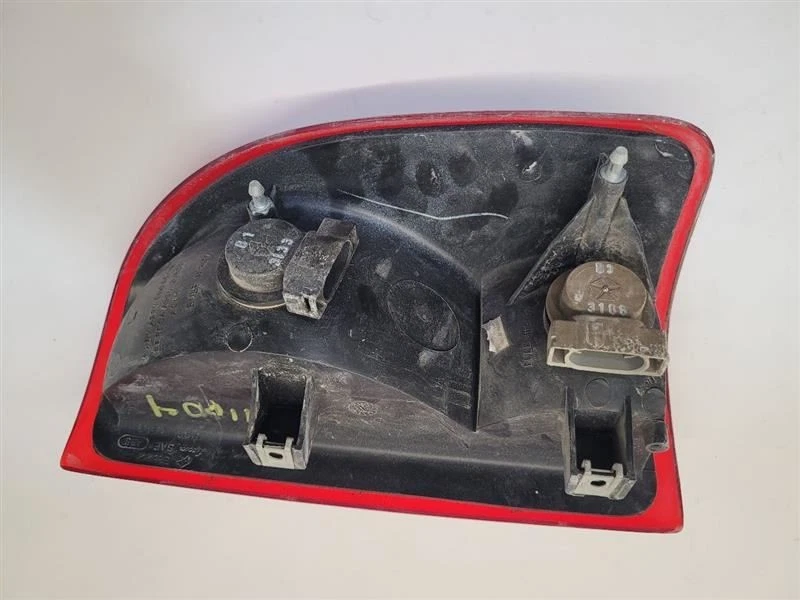Левый задний фонарь для DODGE DAKOTA LH 1997-2004 годов выпуска  - Изображение 3 из 4