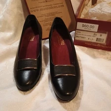 Womens Shoes,Munro Loafers.Black KidW/Lizard Trim. Mara.  NOS