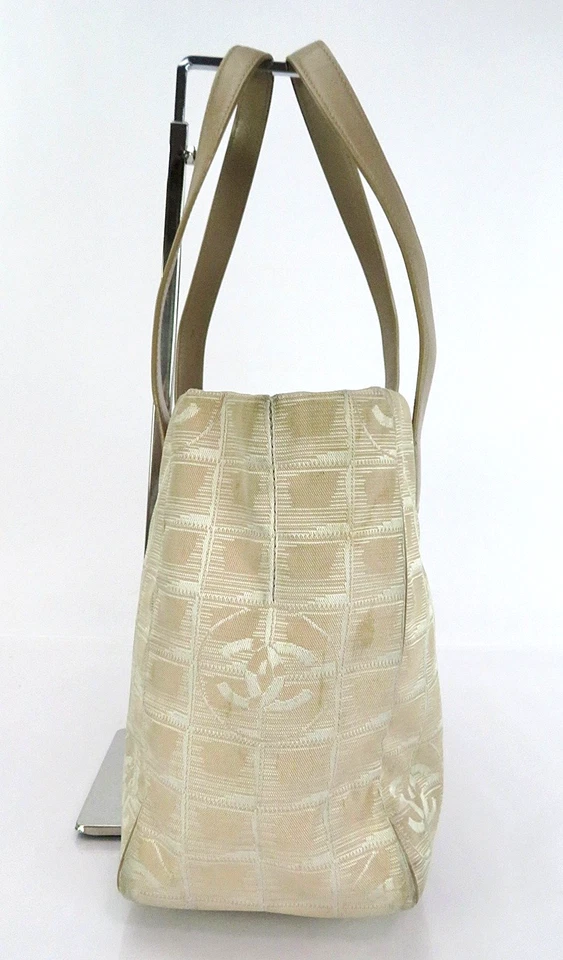 Auth CHANEL New Travel Line Beige Nylon and Leather Tote Bag Purse #61537 - Image 4 of 4