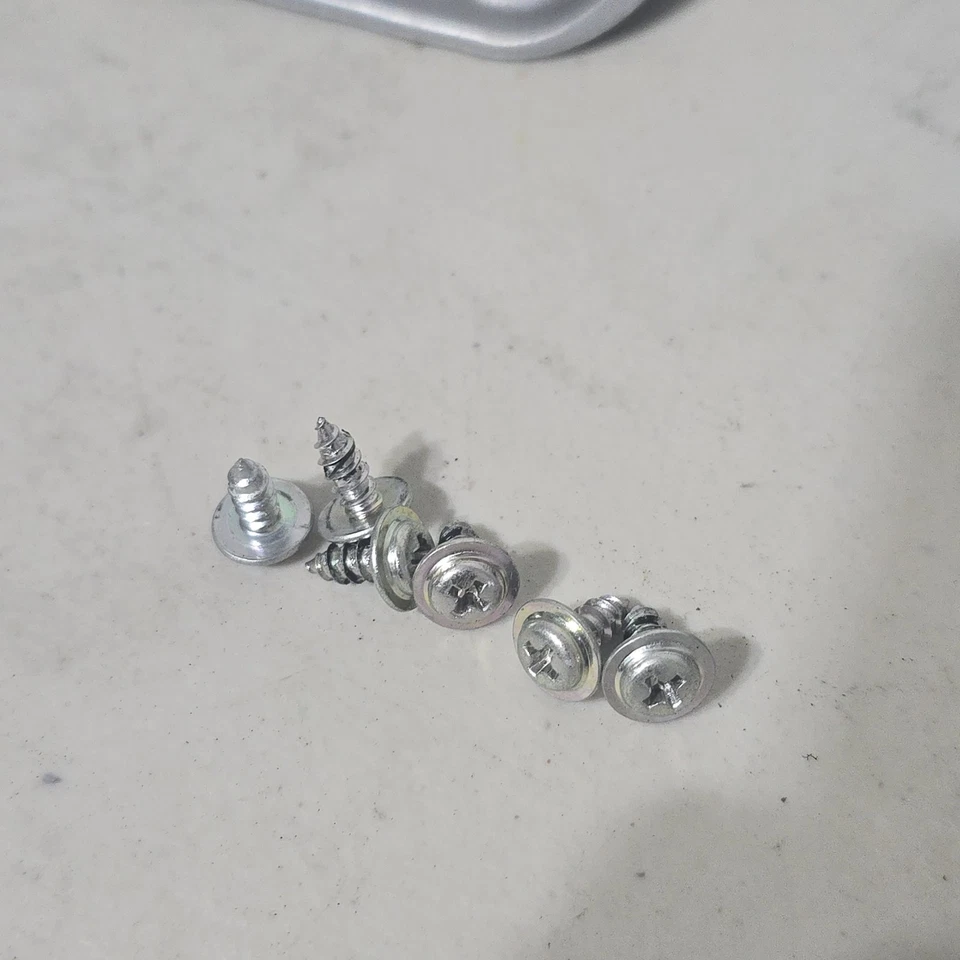 Lexus GX470 2003-2009 escotilla trasera derecha altavoz parrilla cubierta marca Levinson marfil OEM Foto 4 de 4