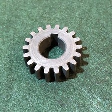 Logan Lathe Quick Change Gear Box 18 Tooth Gear LA-1226 / LP-1006 Bore 0.438”