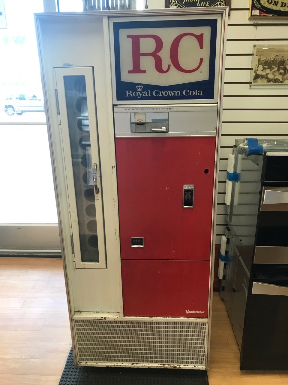 Glass Bottle Vending Machine for sale Only 2 left at 65