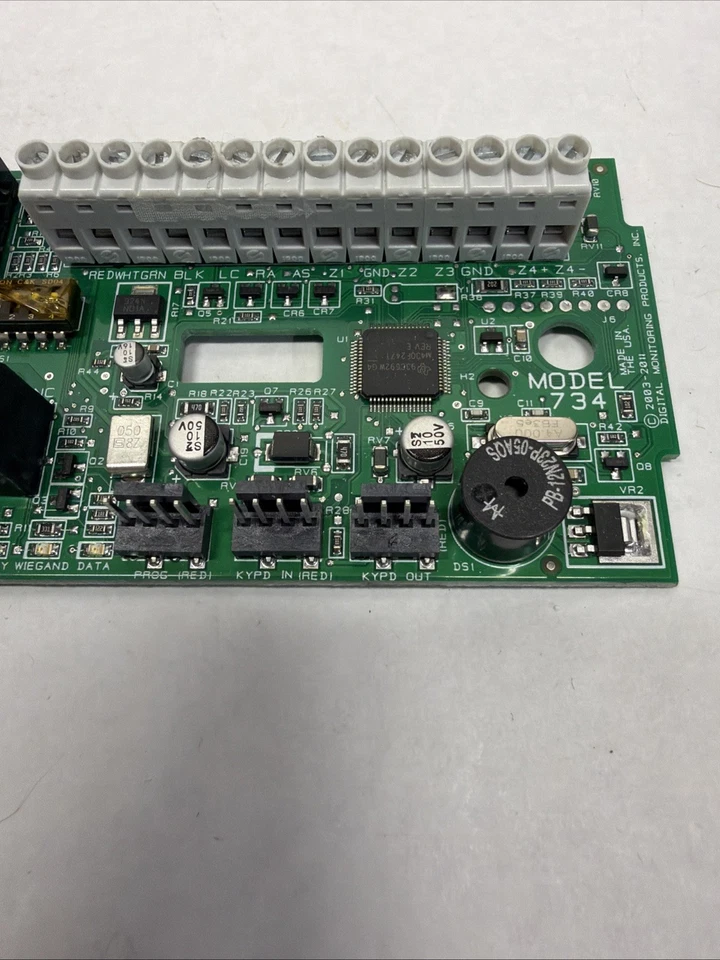 Módulo de control de acceso DMP 734 Foto 3 de 4