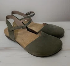 Dansko Women’s Sz 40 EU 9.5 - 10 US Rowan Flat Mary Jane Olive Green