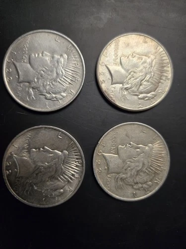 Lot of 4 Peace Dollar Silver Coins Circulated 1922 Business Strike Uncertified