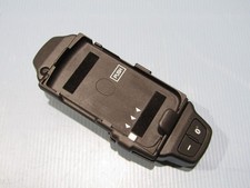 Genuine Mercedes W204 W212 Motorola RAZR V9 Phone Cradle A2048203051 REF I36-10