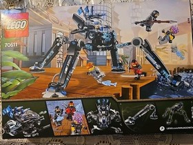 LEGO The LEGO Ninjago Movie: Water Strider (70611) - New Sealed Kai Nya