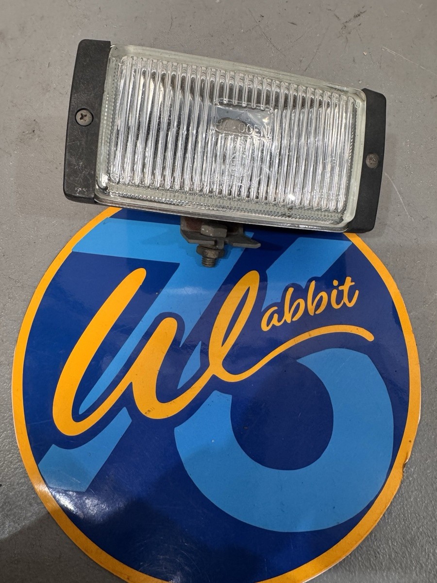 Bosch Pilot Yellow Fog Driving Light Lamp Kit Le1473a for sale