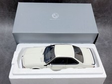 1/18 AUTOart BMW M 635 CSi M6 Alpine White