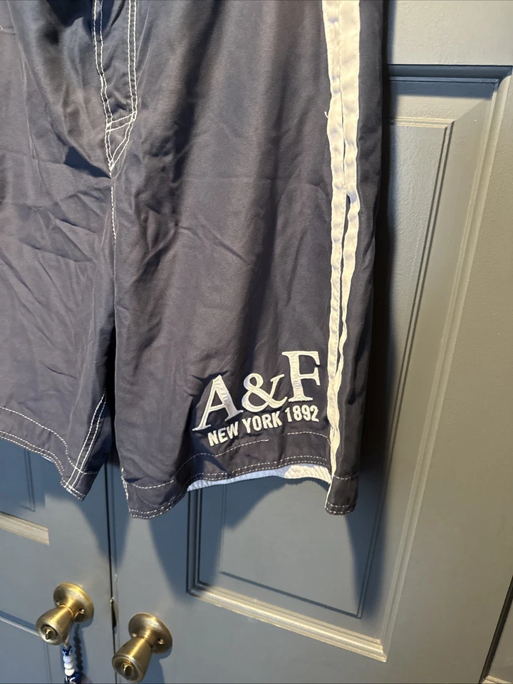 Pantalones Cortos A&F Abercrombie & Fitch Para Hombres Azul Marino con Cordón Talla XL Y2K Foto 2 de 4