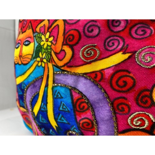 Bolso Bandolera Laurel Burch Lona “Madre Hija en Flores” Obra de Arte - Imagen 13 de 14