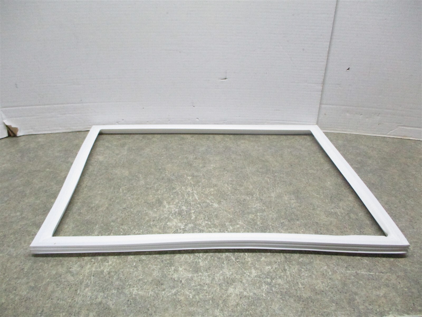 FURRION REFRIGERATOR DOOR GASKET 22 1/4 X 16 5/8 PART FCR08DCGTABL