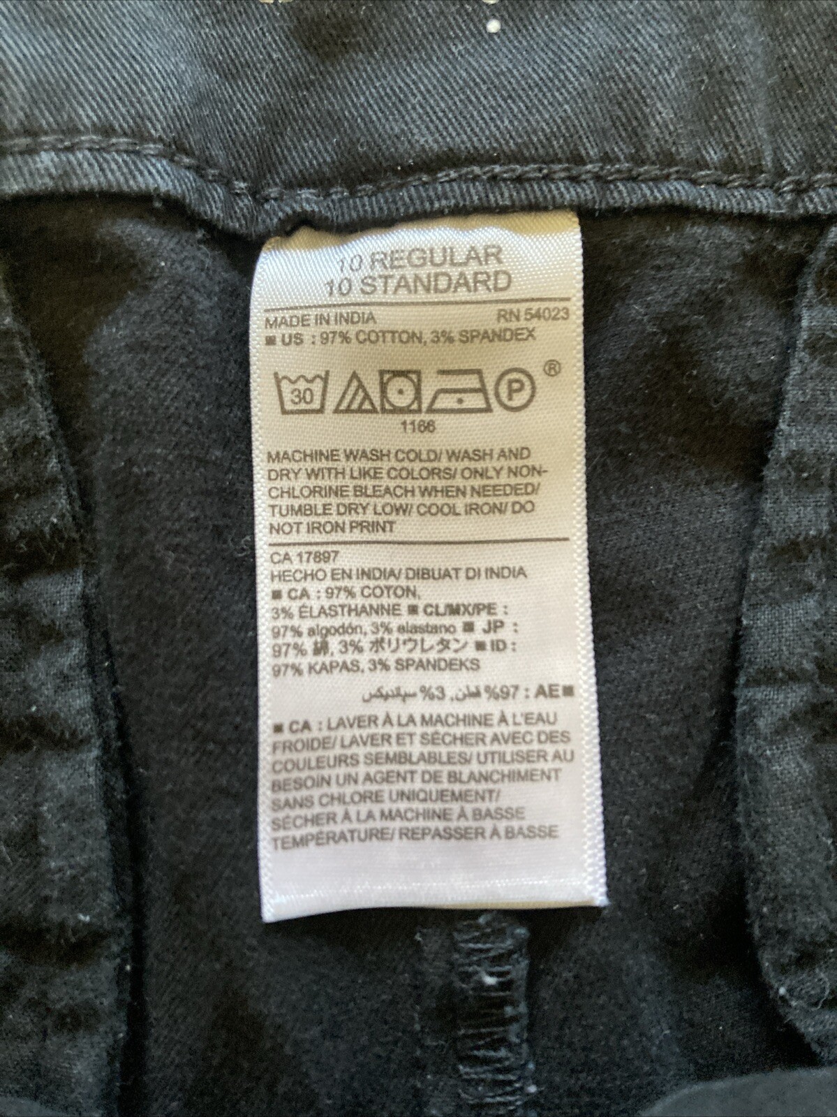 Old Navy Pixie Solid Black Button Zip Shorts Woma… - image 5