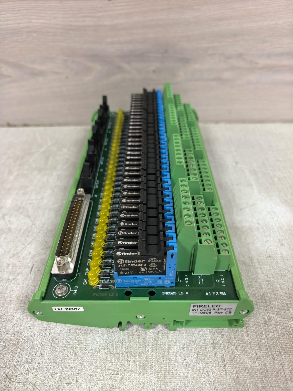 FIRELEC INT-DO32-R-ST-STD 1F10508 REV CB FIRELEC INT-DO32-R-ST-STD 1F10508 REV CB INDUSTRIAL INTERFACE BOARD 4