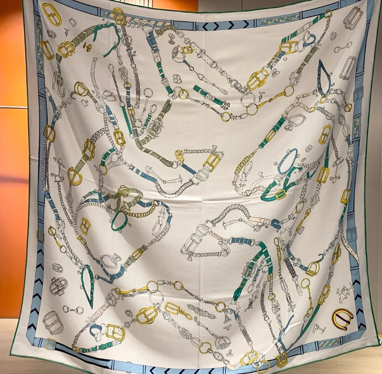 70% Cashmere 30% Silk Wrap Scarf chain Print Double Face Print Shawl 140X140cm