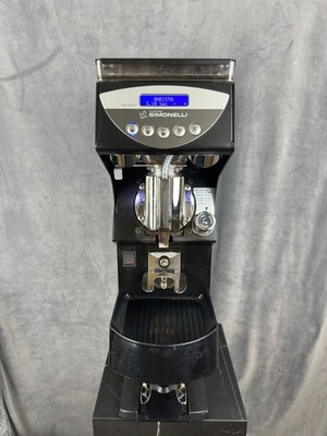 Nuova Simonelli Mythos Low Speed Grinder w/ PUQpress M2 Gen5 Auto Tamper