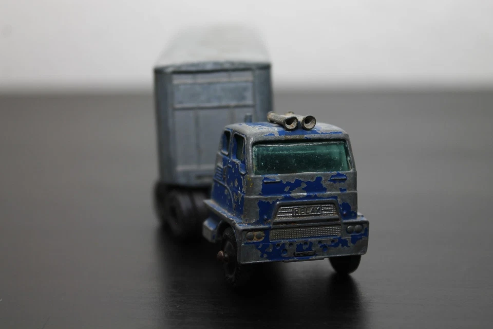 Matchbox Lesney Major Pack No M 9 Inter-State Double Freighter Tractor Trailer - Image 2 of 4