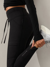 Athleta S SMALL Rainier High Rise Cargo Legging Black Winter Workout Running NWT