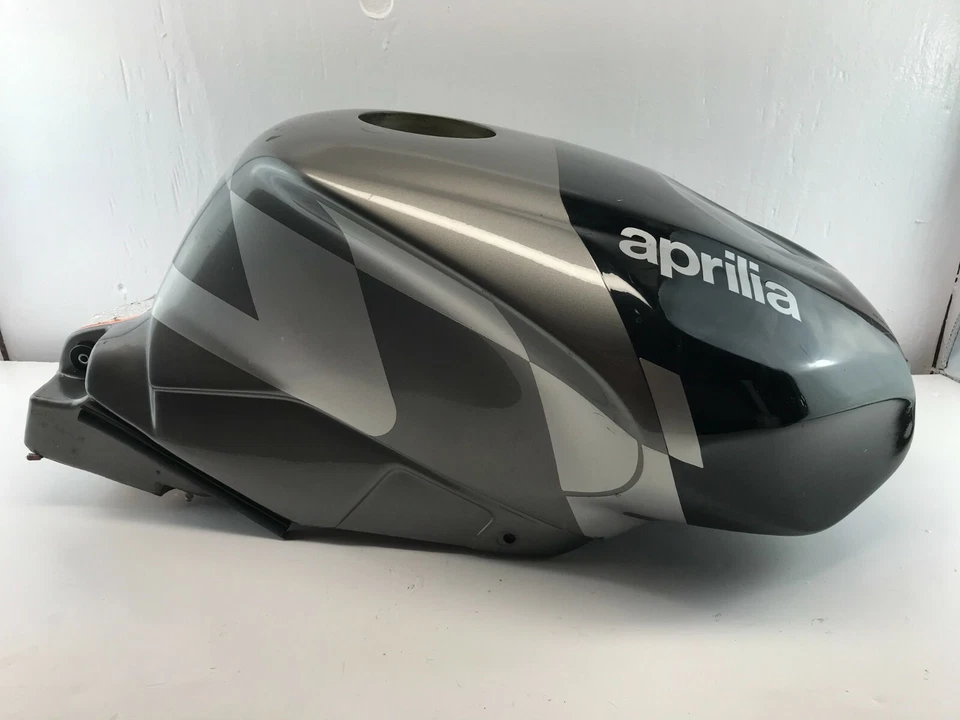 Depósito de tanque de gasolina Aprilia 06 07 08 09 Tuono 1000R OEM Foto 2 de 4