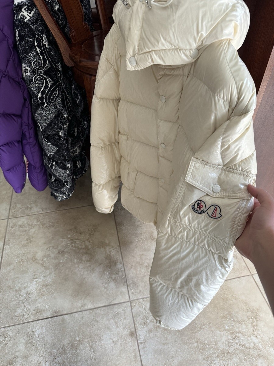 Moncler maya size 3 20th Anniversary Puffer Jacket White Moncler maya size 3 20th Anniversary Puffer Jacket White