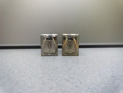 *Lot of 2* Omron LY2 Relay 24VDC