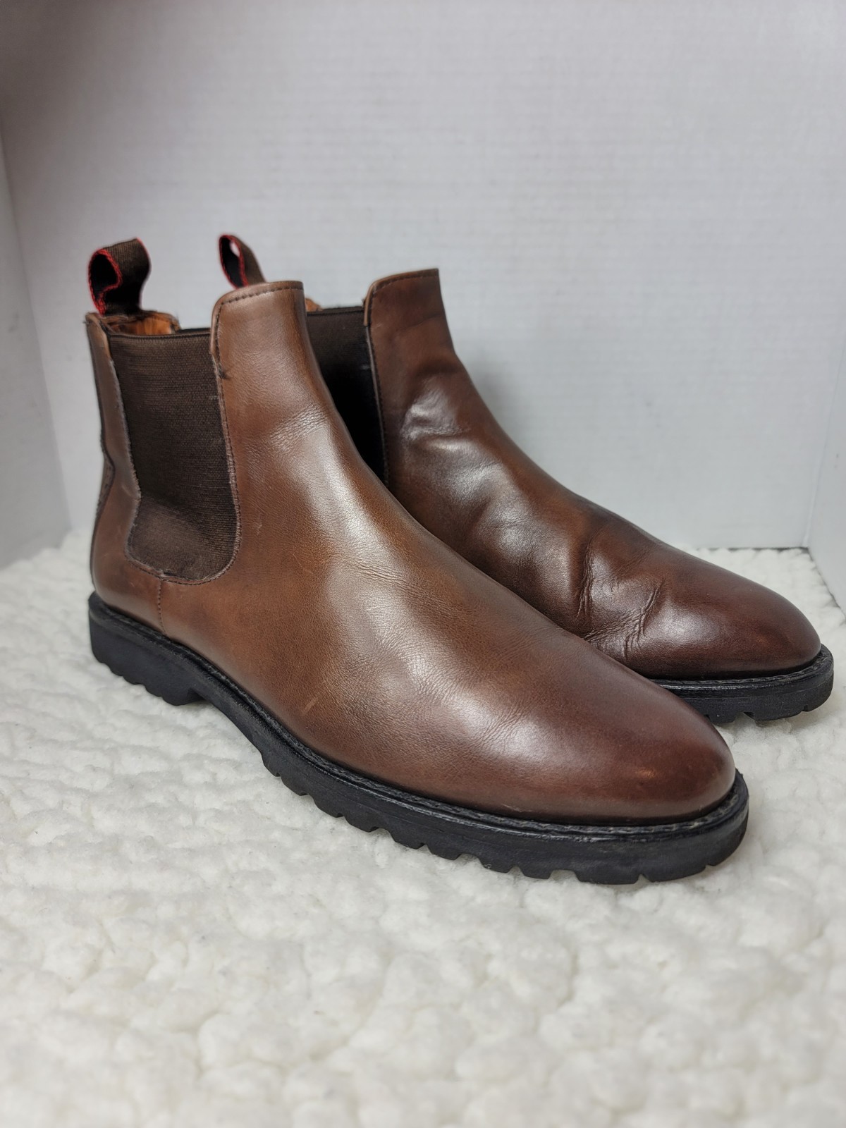 SAOLA Stivali Chelsea Allen Edmonds Tate da uomo taglia 10 in pelle marrone suola extra leggeri