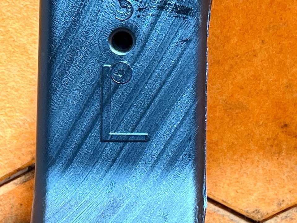 17-22 FORD F-250 F250 SUPER DUTY CABINA DEBAJO DEL ASIENTO DELANTERO TUBO DE CONDUCTO DE FLUJO DE AIRE OEM Foto 4 de 4