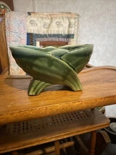 Vintage Mid Century USA Pottery Planter Art Deco Green Glazed Footed 6x3.5”