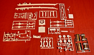 Revell Kenworth W900 Dump Truck Chassis Fuel Tanks and Radiator 1/25