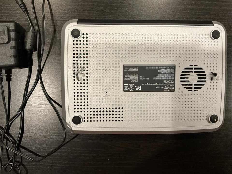 Western Digital My Net N900 450 Mbps 7-Port Gigabit Wireless N Router... - Image 2 of 3