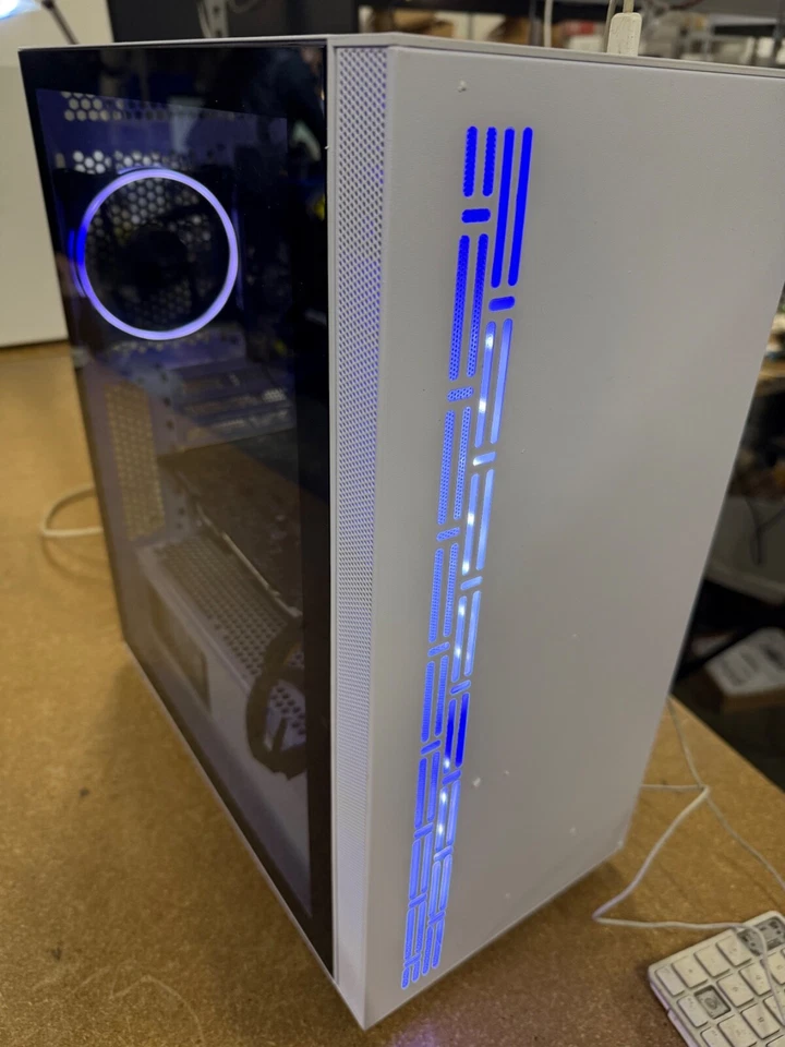 CyberPowerPC Game Master Intel Core i5 2.9GHz 8GB 240GB + 1TB Radeon RX 580 - Image 2 of 4
