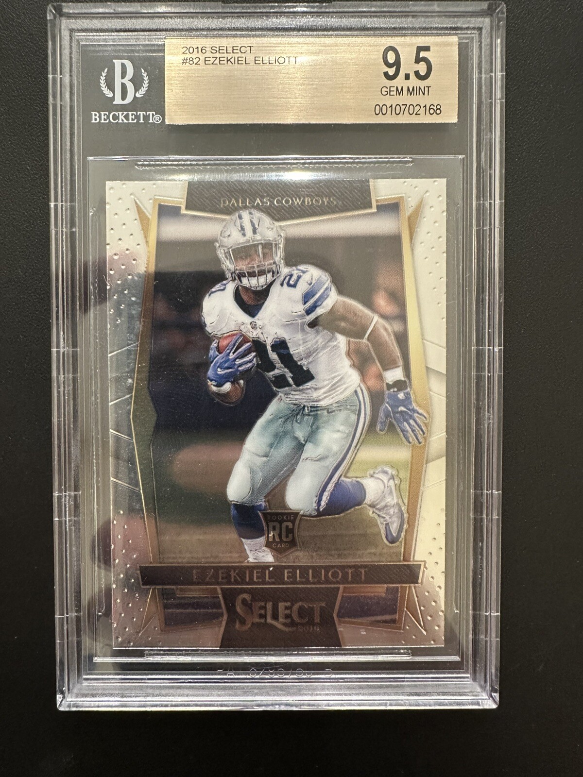 2016 Panini Select #82 Ezekiel Elliott Rookie RC BGS 9.5 Gem Mint!!