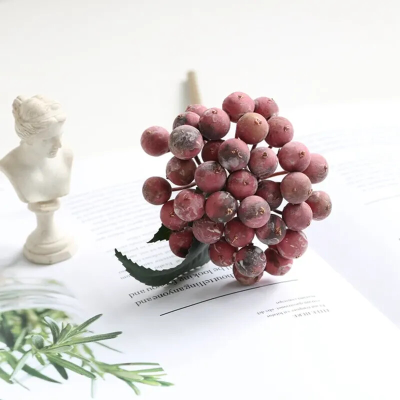 Berry Artificial Flowers Bouquets Plastic Fake Flowers For Home