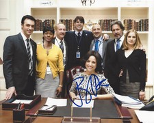 TONY HALE SIGNED AUTHENTIC 'VEEP' 8X10 PHOTO w/COA TV ACTOR ARRESTED DEVELOPMENT