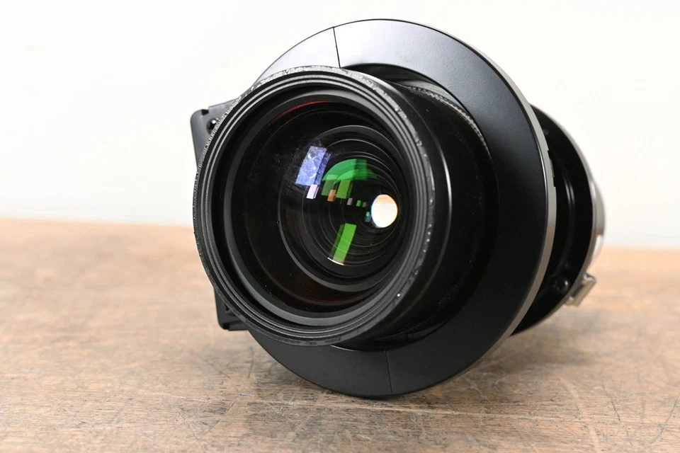 Barco R9832742 RLD Lens (1.45-1.74:1) Projector Lens CG01DDA - Image 2 of 4