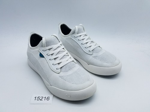 Vessi Weekend Women's Size 8 Waterproof Travel Casual Shoes Triple White