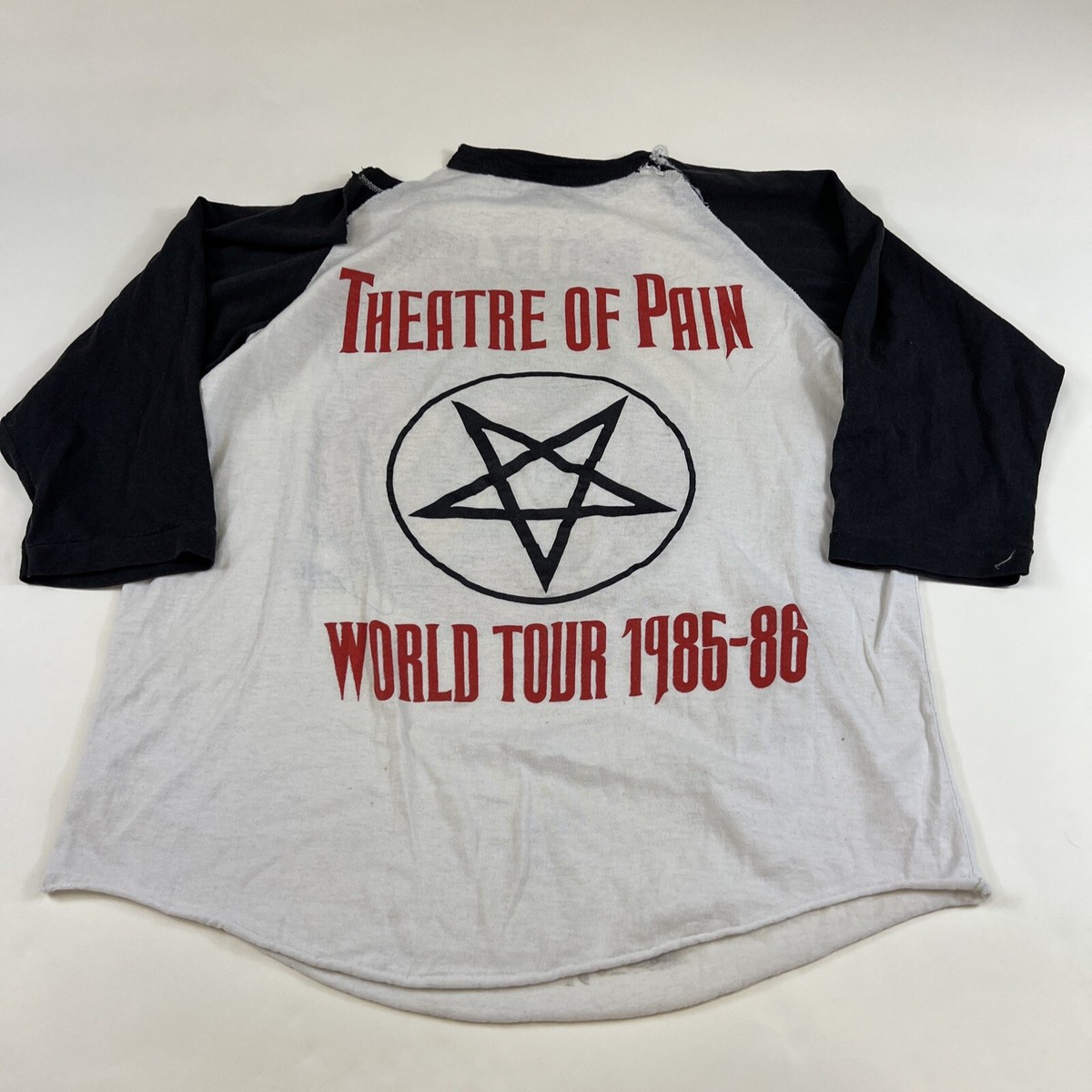 Vintage 1985 Motley Crue Shirt Large Theatre Of Pain World Vintage 1985 Motley Crue Shirt Large Theatre Of Pain World