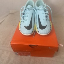 Nike Phantom Gt2 Club Fg/Mg Glacier Ice-Black Sz 7