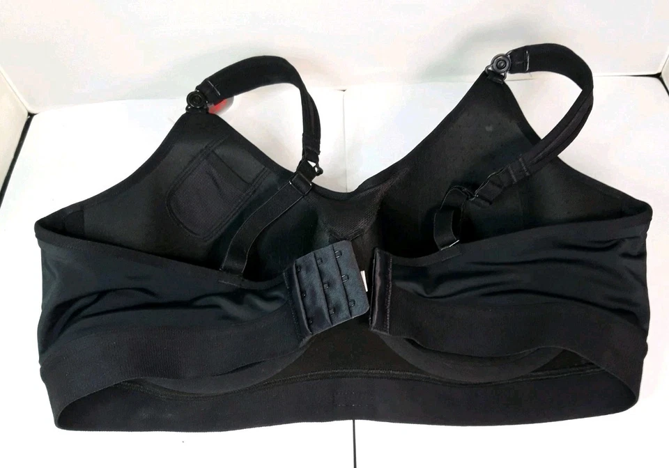 Berlei Ultimate Performance Bra Seamless Padded Racerback Sports Bra 38D - Image 2 of 4