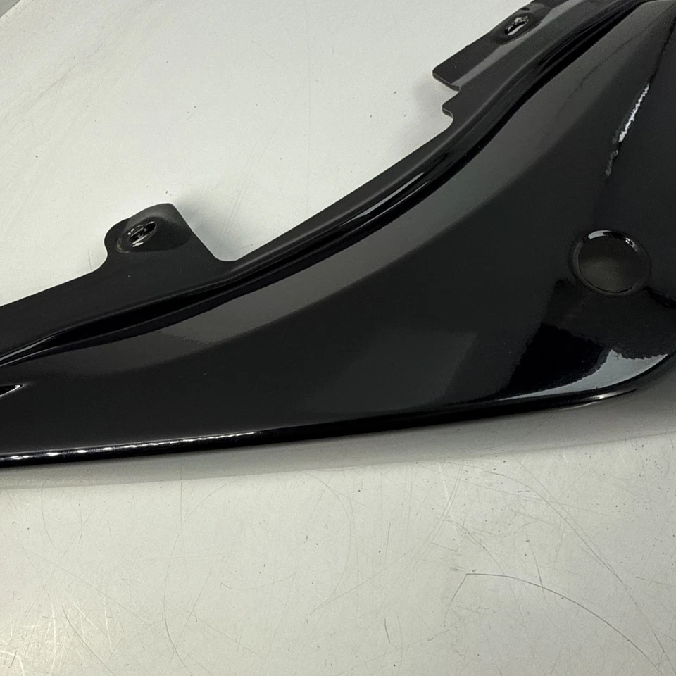 Carenado trasero Aprilia Shiver SL750 3013 L/H sin AP89704600XN5 #Y1 Foto 3 de 4