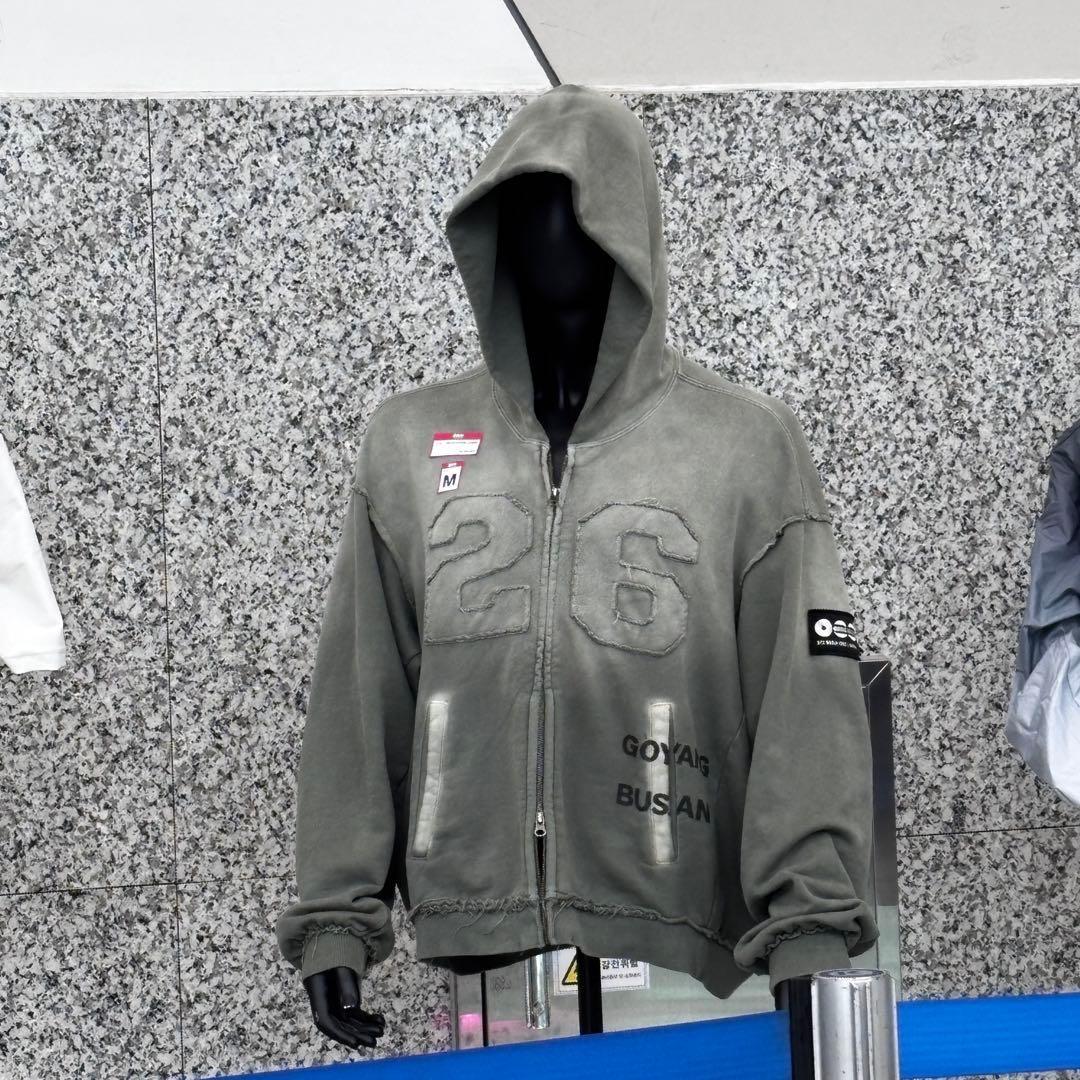 BTS ARIRANG World Tour Seoul Korea Limited Zip-Up Hoodie M Size