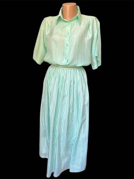 Women Andrea Style Suit Turquoise Silk 34 / XS /