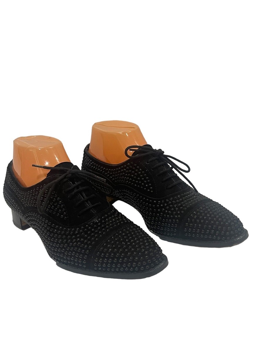 Manolo Blahnik Women display picture 1