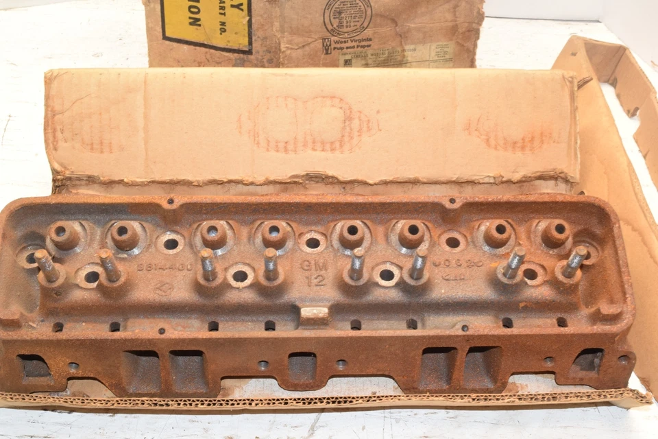 Cabezal de motor Chevy 283 V8 1962 con fecha 3814480 C62 CORVETTE CAMERO CHEVELLE nuevo de lote Foto 2 de 4
